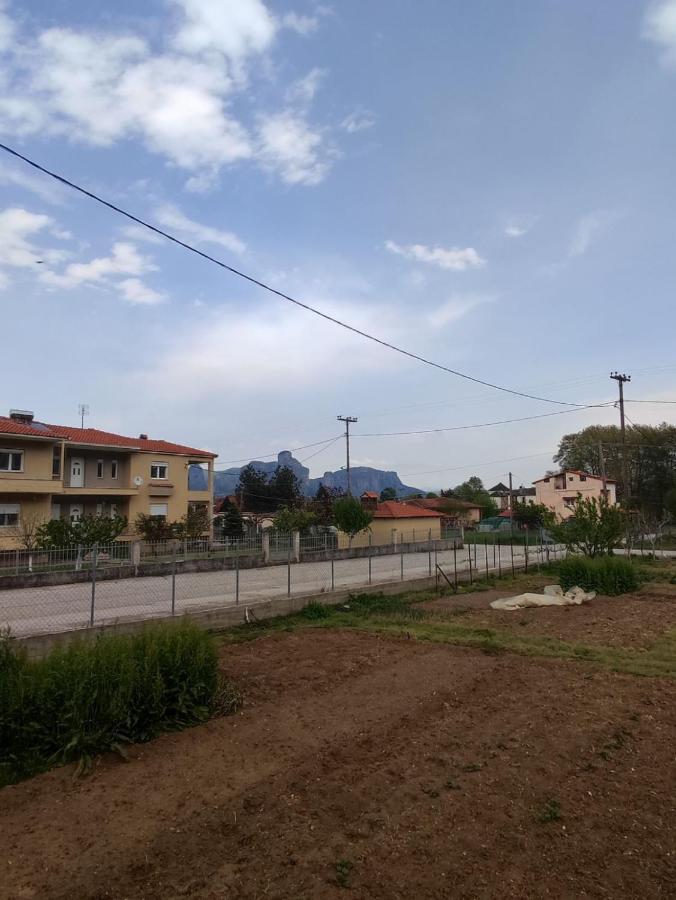 With A View Of Meteora Apartment Diava ภายนอก รูปภาพ